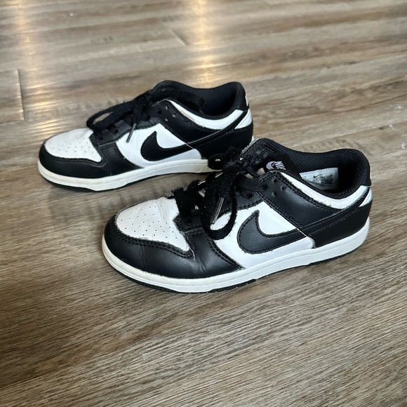 Nike Panda dunks. Perfect condition - Picture 4 of 4